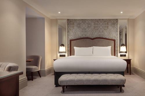 King Deluxe Room K1D 2.jpg